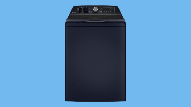The GE Profile PTW900BPTRS washer on a blue background.